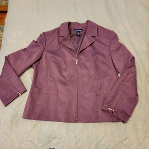 Woman's zip up Mauve Blazer. Never worn. Size 18. Evan Picone fully lined.